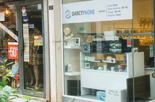 Darcy Phone 21