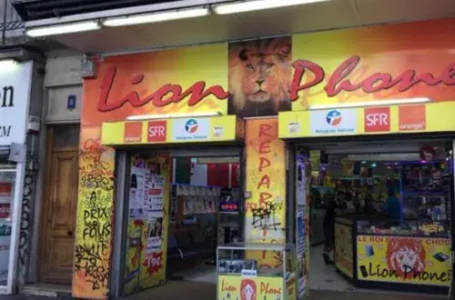 Lion Phone