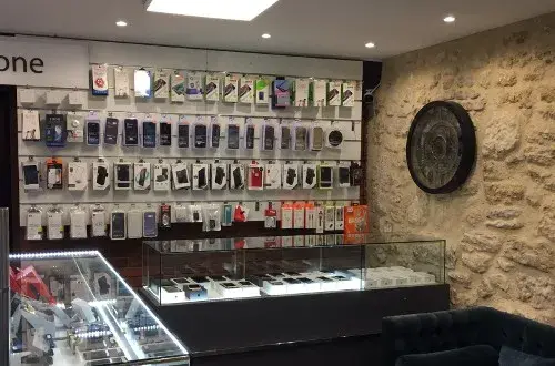 Clinique phone