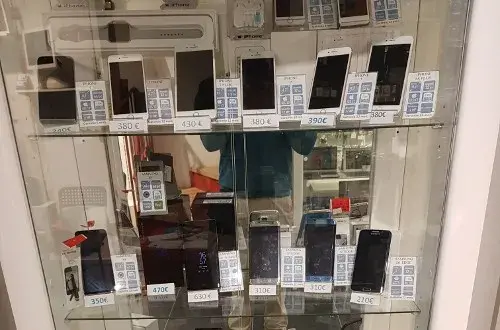 Lila Phone