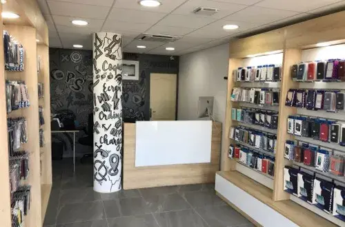 Phone Store